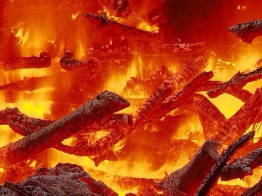 Rüyada Gökten Ateş Yağması Rüya Yorumu ve Anlamı