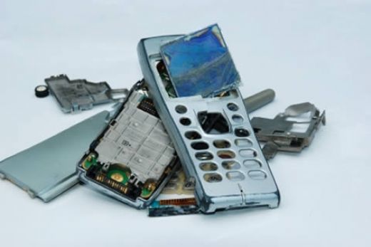 Rüyada Kırık Telefon Görmek Rüya Yorumu ve Anlamı