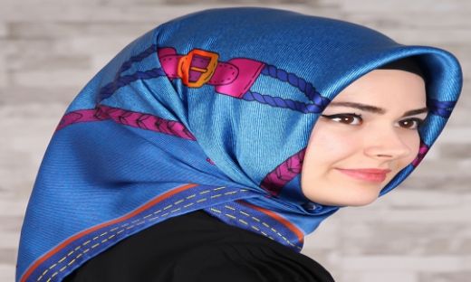 Rüyada Mavi Başörtüsü Rüya Yorumu ve Anlamı