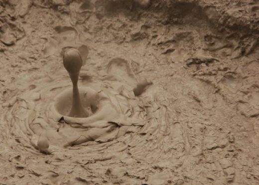 Rüyada Mezar Toprağı Görmek Rüya Yorumu ve Anlamı