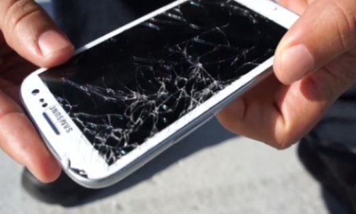 Rüyada Telefon Kırmak Rüya Yorumu ve Anlamı