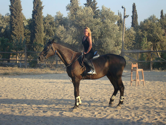 Rüyada Attan İnen Kimse