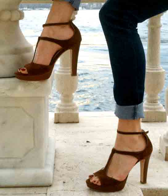 Rüyada Ayakkabı Giydiğini Görmek Rüya Yorumu ve Anlamı