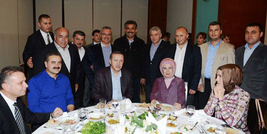 Rüyada Başbakanla Yemek Yemek