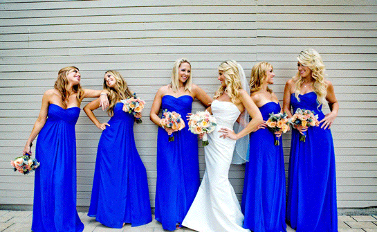 Rüyada Mavi Elbise Giymek