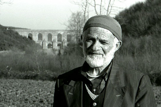 Rüyada Ölmüş Babayı Görmek Rüya Yorumu ve Anlamı