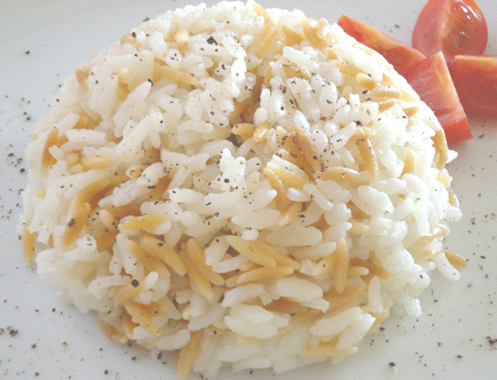 Rüyada Pirinç Pilavı Yemek