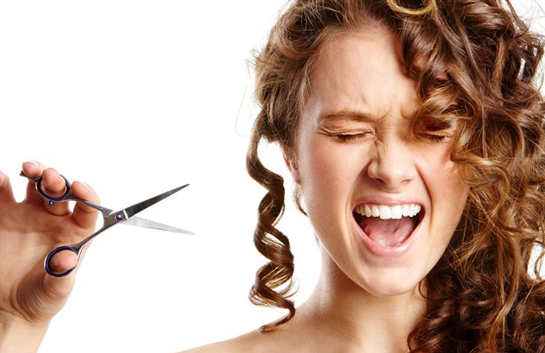 Rüyada Saçını Kestirmek
