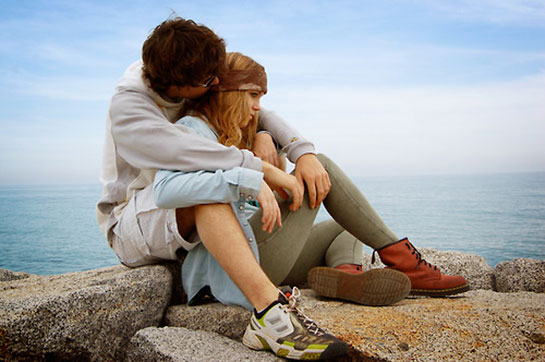 Rüyada Sevgiliye Sarılmak Rüya Yorumu ve Anlamı