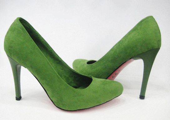 Rüyada Yeşil Ayakkabı Giymek